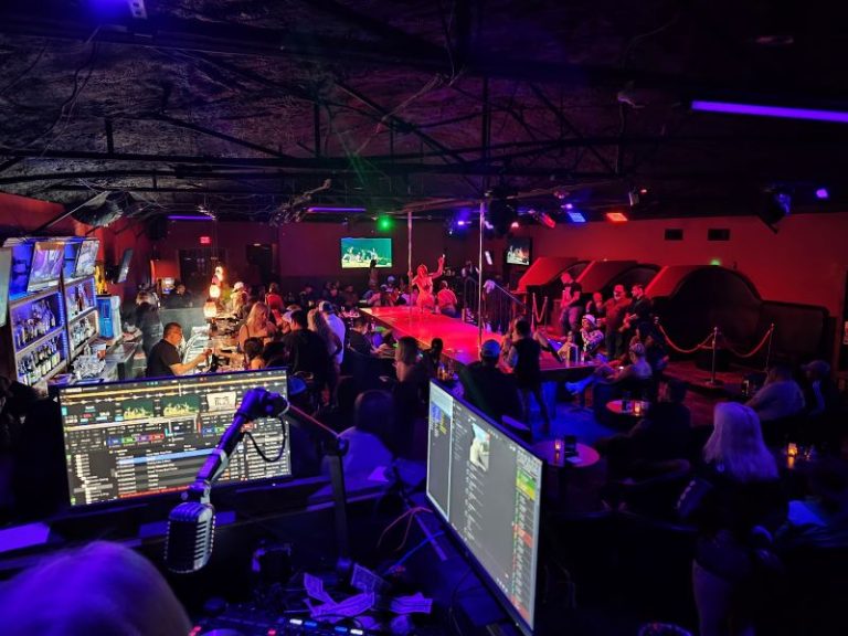 Temptations Beaumont Strip Club Gallery