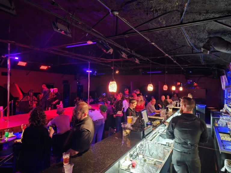 Temptations Beaumont Strip Club Gallery